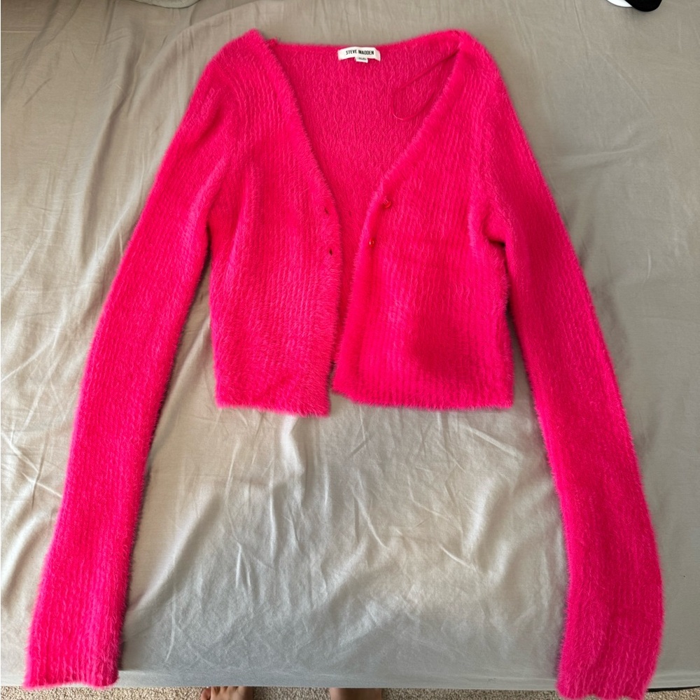 XS STEVE MADDEN top with two buttons.